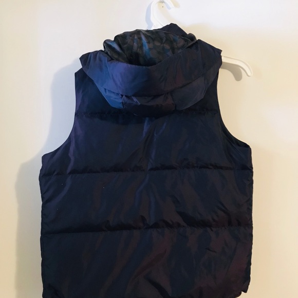 Coach Vest - Picture 2 of 7